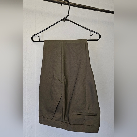 Express Olive Columnist Pants - Picture 1 of 11
